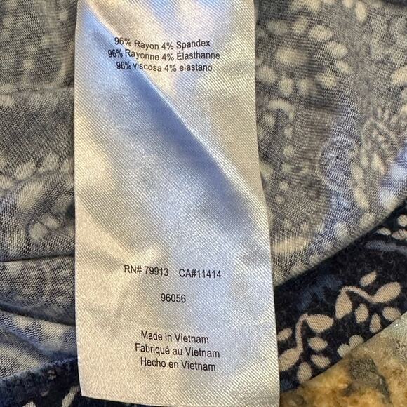 Motherhood Maternity Womens Small Blue and White Geometric Maxi Dress - Picture 7 of 8